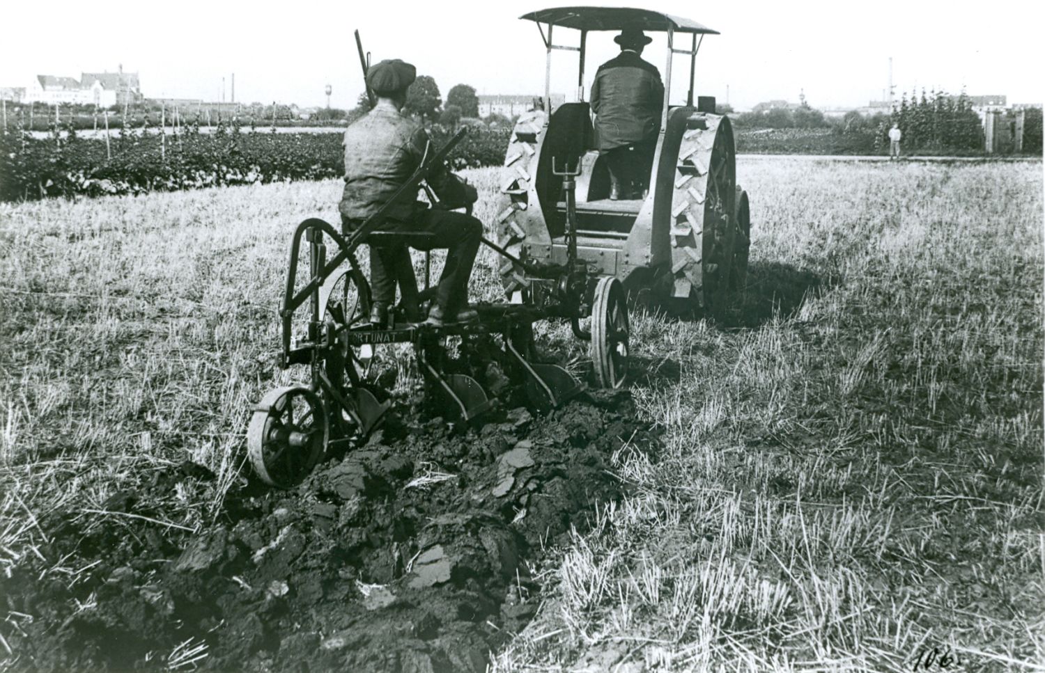F 082_2.1_Arbeitszeit_Elemente_Lanz-Traktor