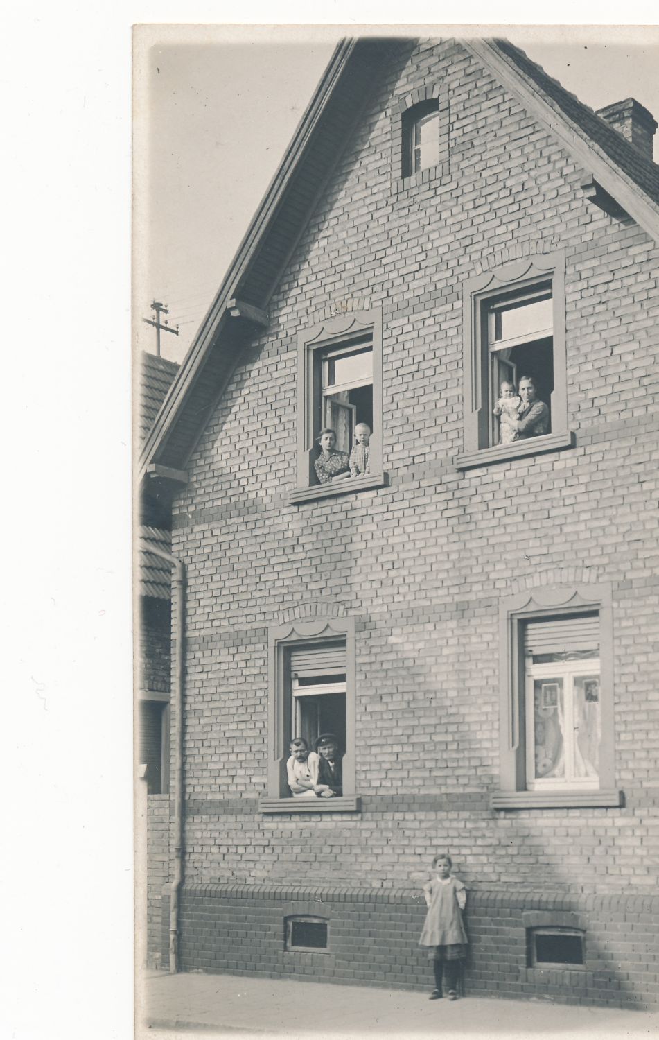 F 169_3.1.Lebenszeit_Heimat und Tradition_Familie Rieffel