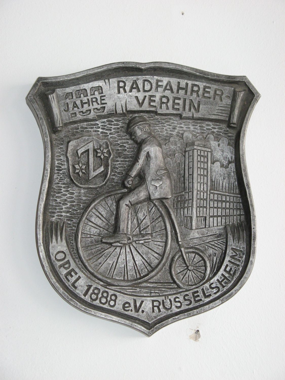 Freizeit_Fahrrad_Radfahrverein Relief 04083