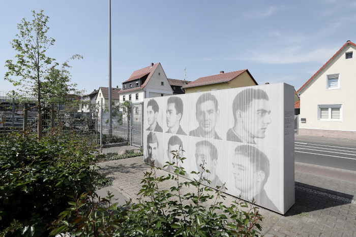 Aufnahme der Gedenkmauer in Rüsselsheim